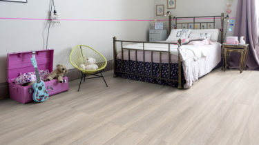 Vinylová podlaha Gerflor Creation 55 Clic Bostonian Oak Beige 0853v ložnici