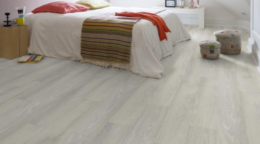 Gerflor DESIGNART Home Club Light v ložnici