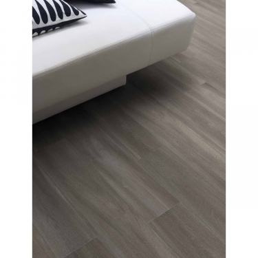 Gerflor Rigid 55 Lock Acoustic 0009 VIAJO GREY v obývacím pokoji